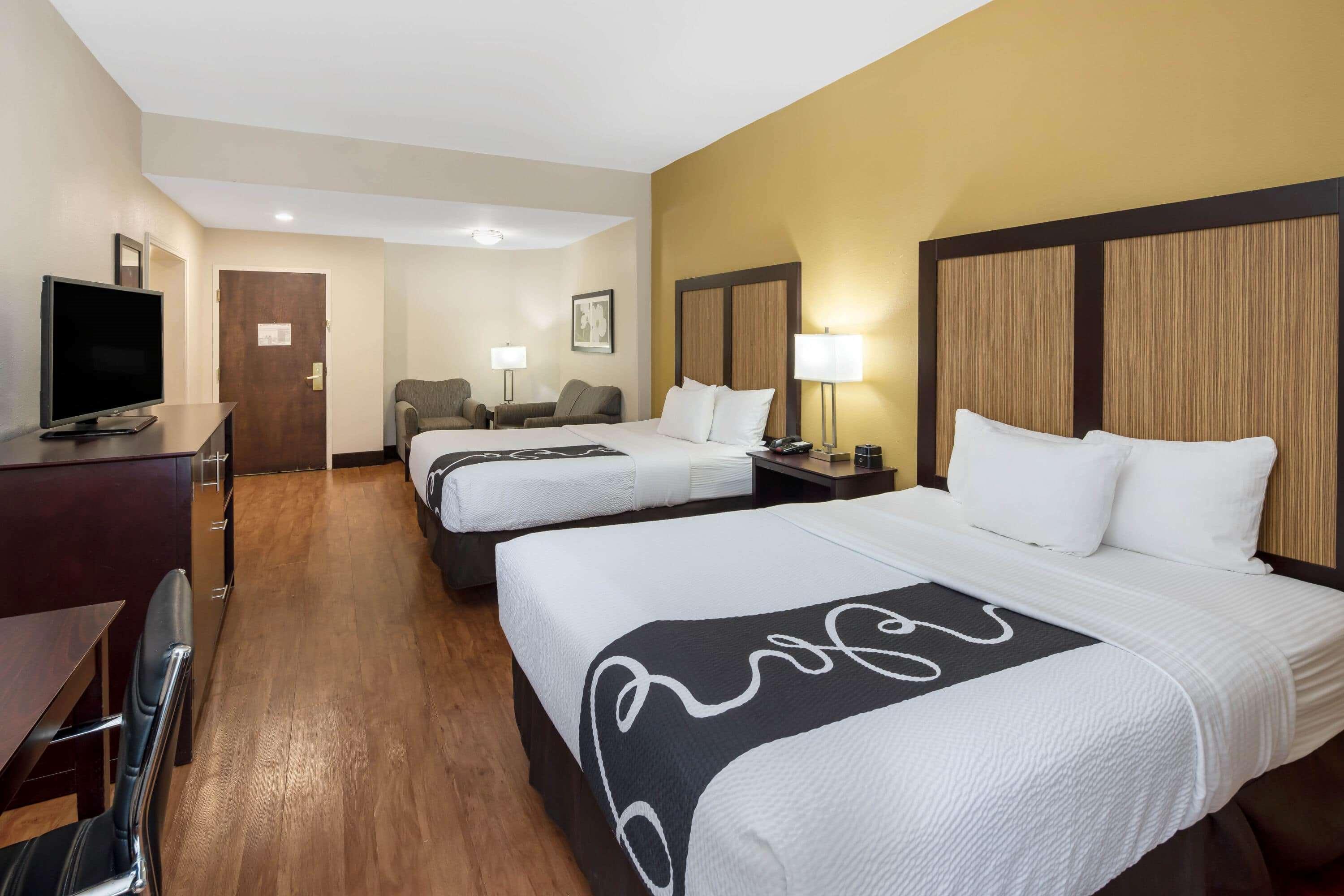 La Quinta By Wyndham Lagrange / I-85 Hotel Exterior photo